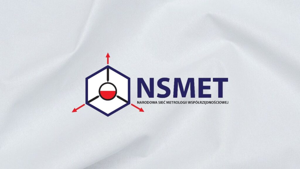 Logo NSMET z symbolem metrologii i flagą Polski. Kontekst: Narodowa Sieć Metrologii Współrzędnościowej.