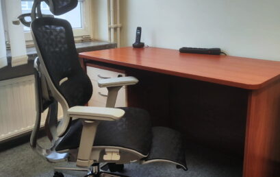 Informacja o dostępności ergonomicznych foteli biurowych