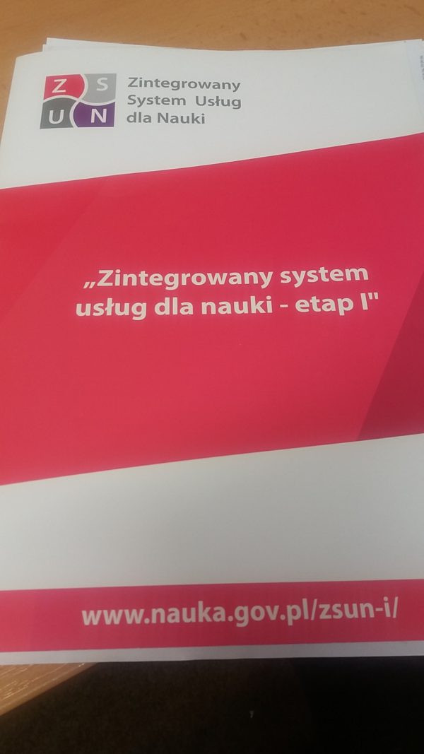Logo ZSS UN, tekst "Zintegrowany System Usług dla Nauki - etap I", adres www.nauka.gov.pl/zsun-i/.
