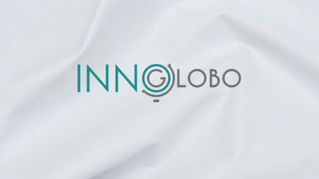 Logo "INNGLOBO" na białym tle. Litery "INN" są turkusowe, "G" w okręgu szare, "LOBO" szare.