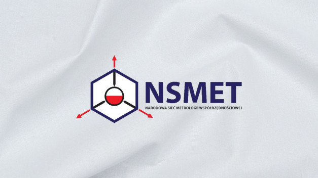 Logo NSMET z symbolem metrologii i flagą Polski. Kontekst: Narodowa Sieć Metrologii Współrzędnościowej.